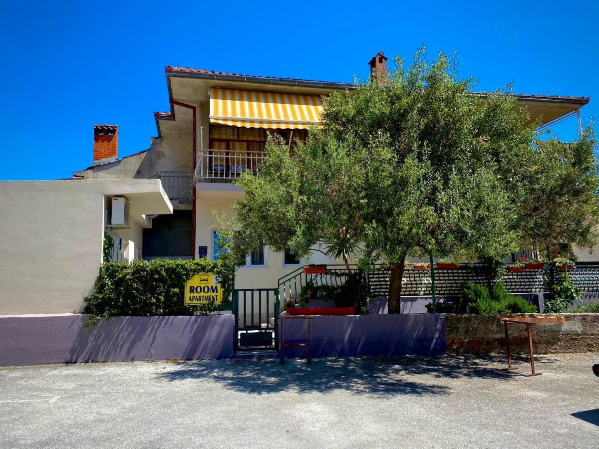 Apartment Sara Trogir Dış mekan fotoğraf