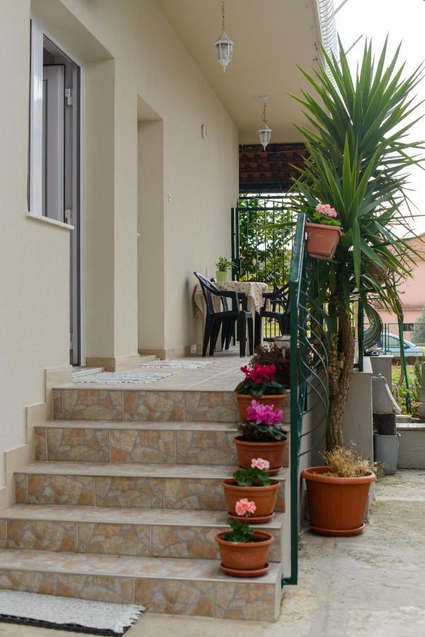 Apartment Sara Trogir Dış mekan fotoğraf